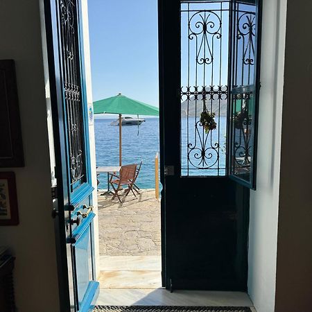 Hotel Aliki Sými Luaran gambar