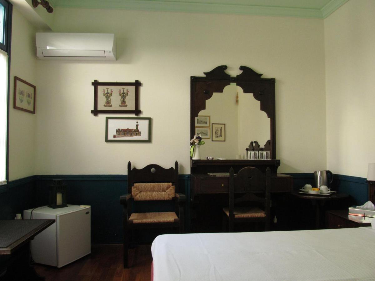 Hotel Aliki Sými Bilik gambar