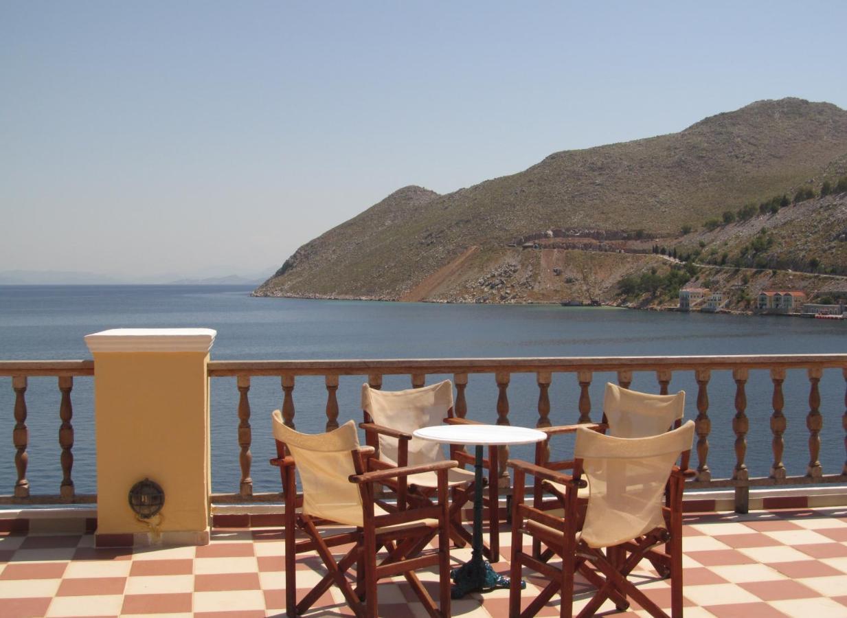Hotel Aliki Sými Luaran gambar