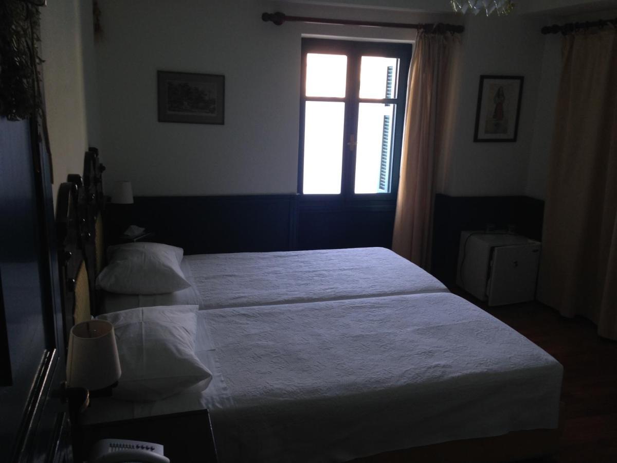 Hotel Aliki Sými Bilik gambar