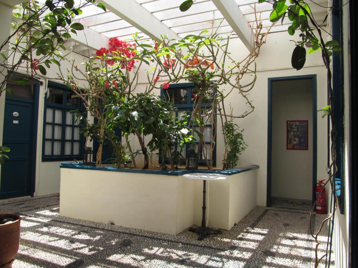 Hotel Aliki Sými Bilik gambar