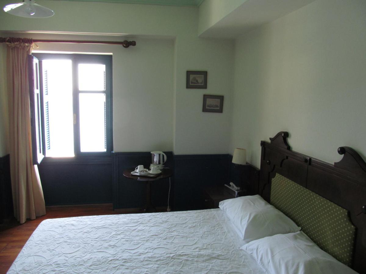 Hotel Aliki Sými Bilik gambar